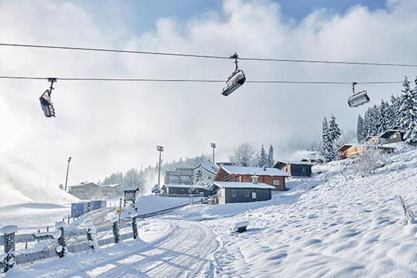 Feriendorf Oberhof Flachau Bagian luar foto